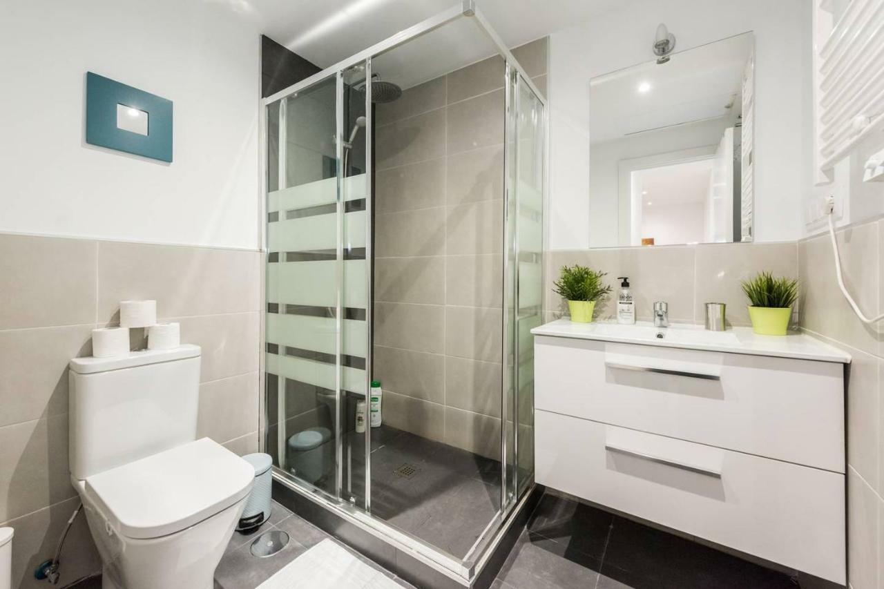 Modern With Ideal Location Next To Atocha Station Мадрид Екстериор снимка