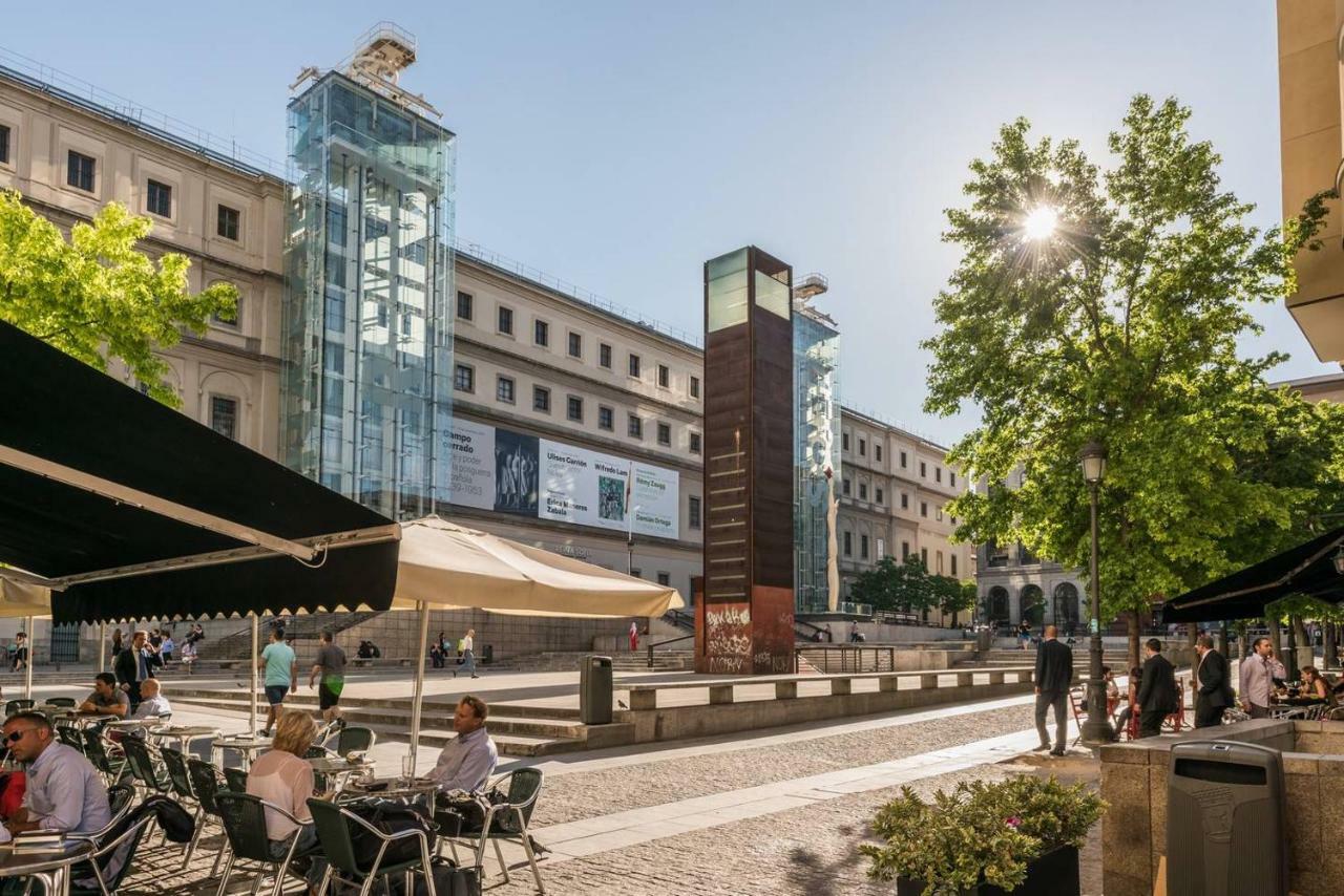 Modern With Ideal Location Next To Atocha Station Мадрид Екстериор снимка