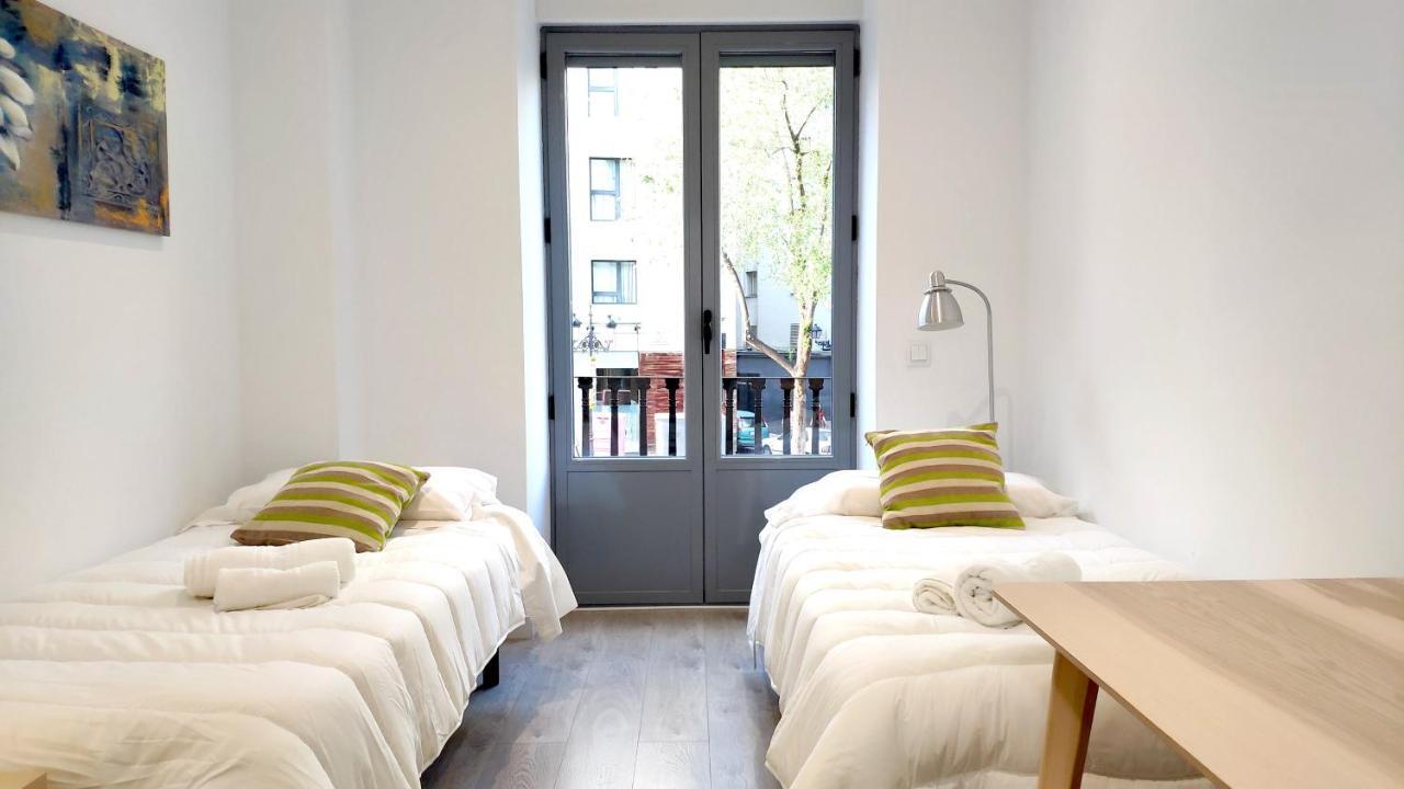 Modern With Ideal Location Next To Atocha Station Мадрид Екстериор снимка